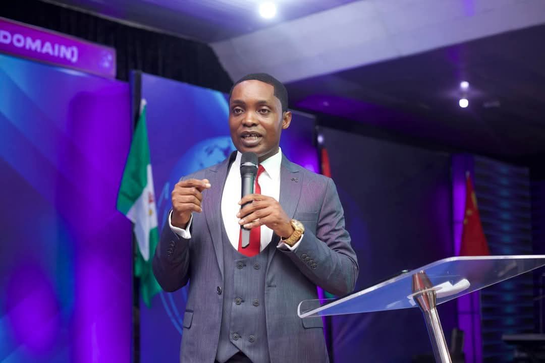 DAILY GRACE DEVOTIONAL BY EVANG UBONG IFIOK