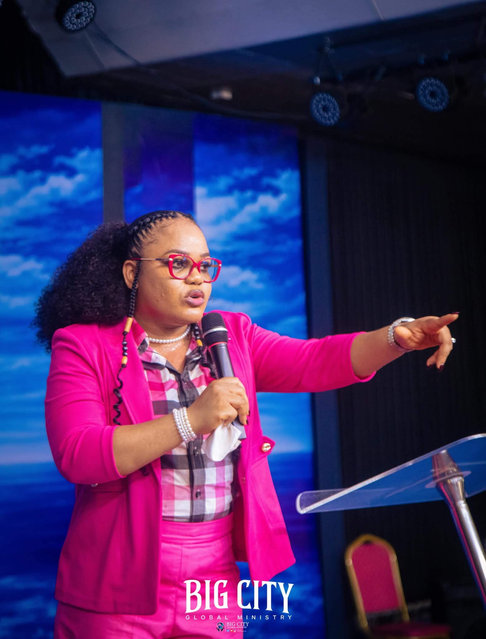 DAILY GRACE DEVOTIONAL BY EVANG UBONG IFIOK